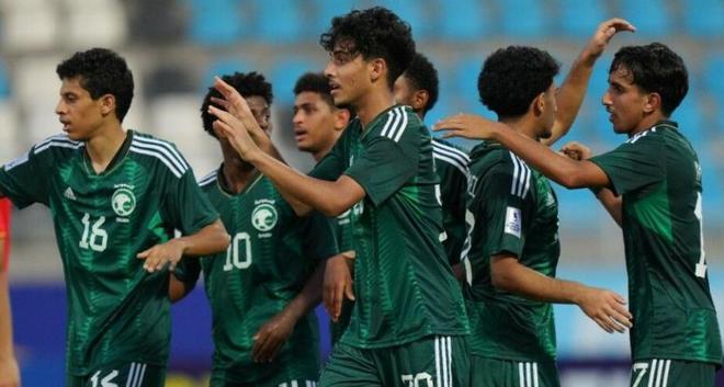 关于比利时队主场大捷丹麦队意外出局欧锦赛的信息