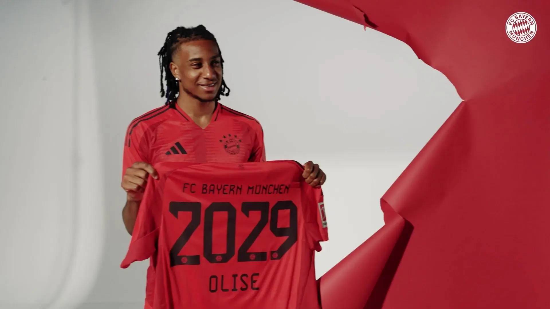 关于德布劳内五连胜继续领跑积分榜，莱比锡主帅陷下课危机！的信息