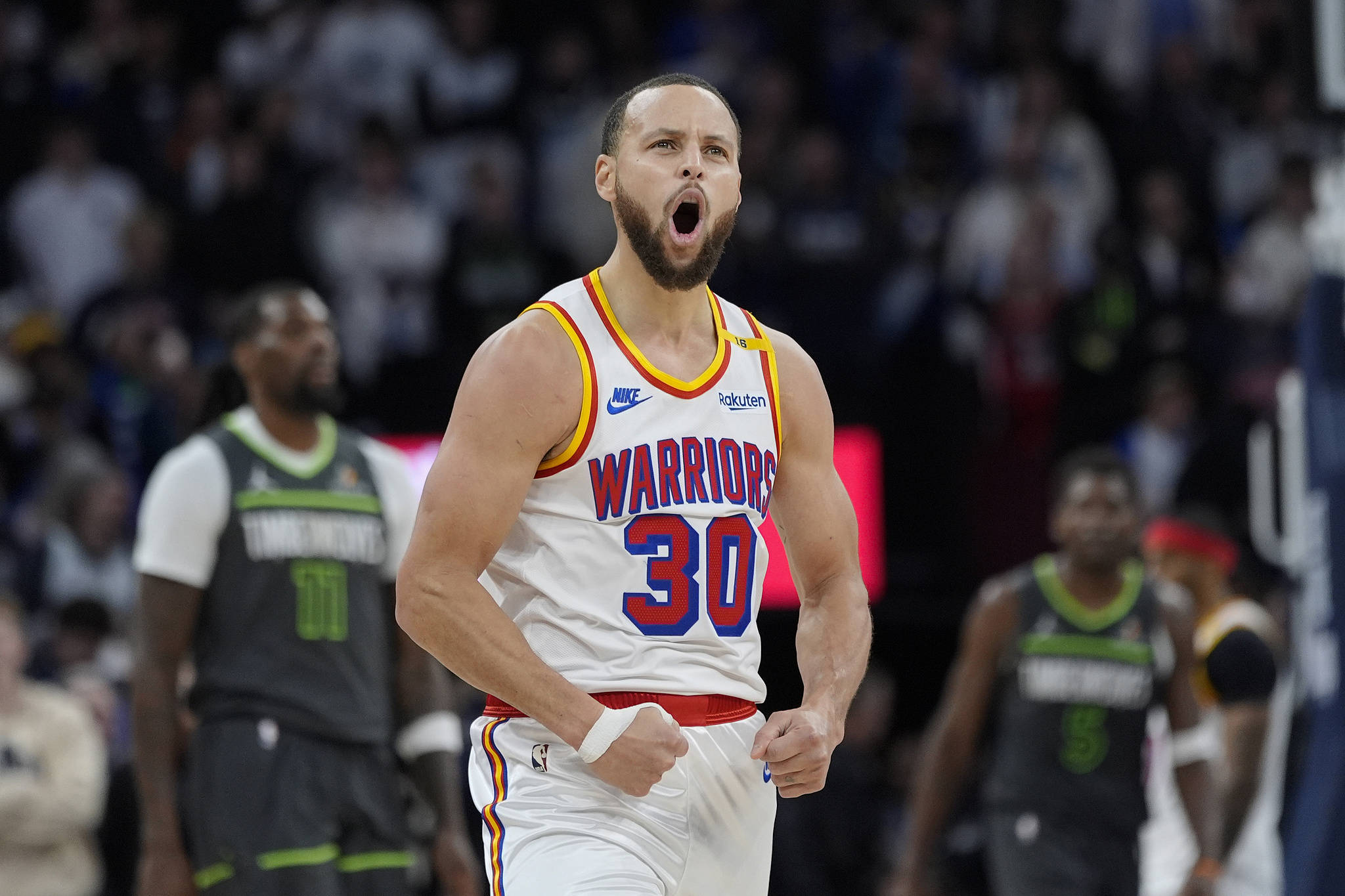  库里赛事官方发布赛况扑朔迷离新规，G2争议不断！